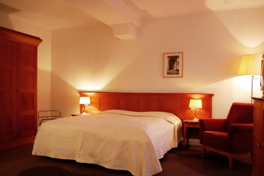 Hotel Vierseithof Luckenwalde Chambre photo