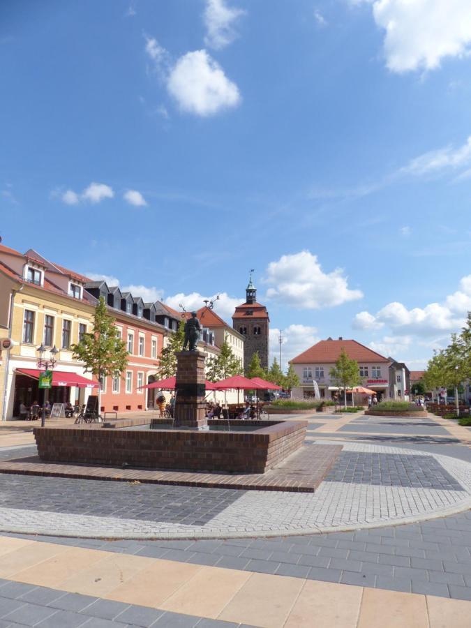 Hotel Vierseithof Luckenwalde Extérieur photo